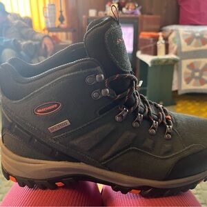 Skechers Black Men's Outdoor Boots